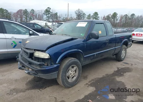 2002 Chevrolet S-10 Ls from USA, damaged, VIN 1GCDT19W928261301
